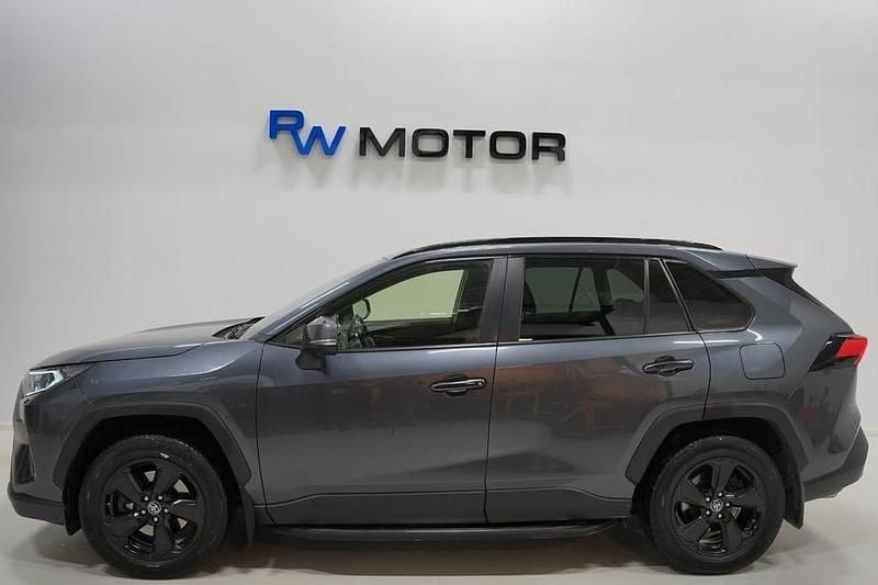 Begagnad Toyota RAV4 Hybrid Executive 222 HK (163 kW) 2019 Grå SUV