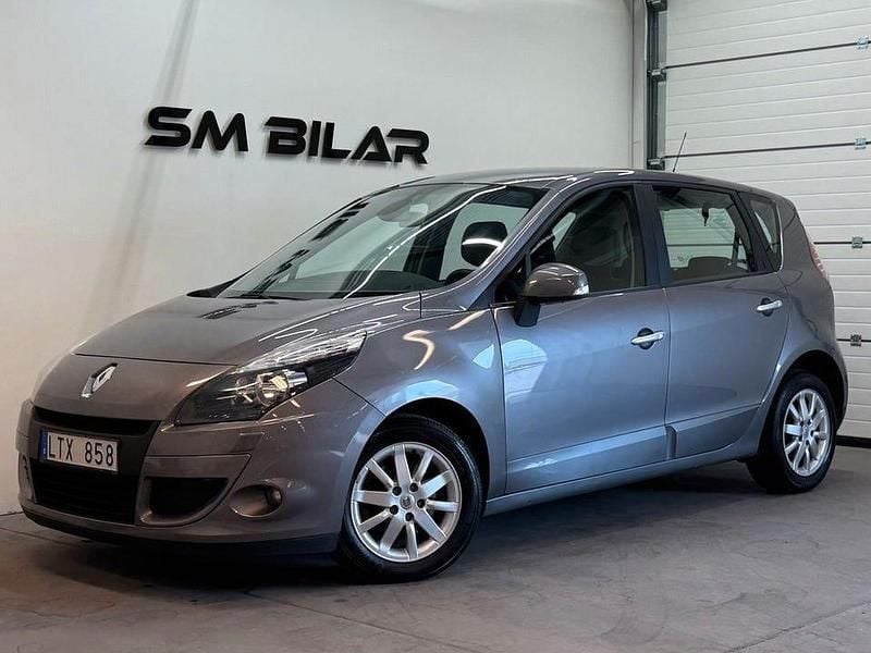 Grå Begagnad 2011 Renault Scénic III Minibuss | 46 900 kr (Bra pris) - Bild 1/4