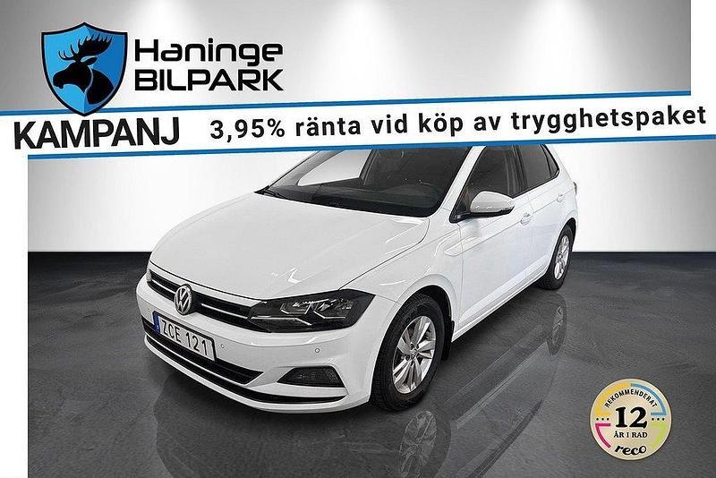 Vit Begagnad 2018 VW Polo Halvkombi | 154 900 kr (Marknadspris) - Bild 1/2