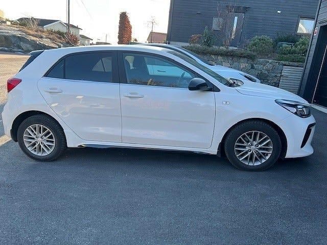Begagnad Kia Rio GT-Line 120 HK (88 kW) 2020