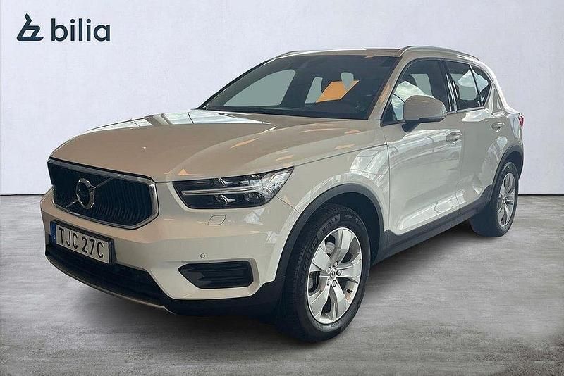 Vit Begagnad 2021 Volvo XC40 Pro SUV | 309 900 kr (Marknadspris) - Bild 1/3