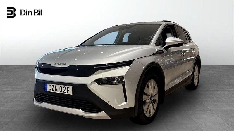 Silver Ny 2025 Skoda Elroq SUV | 419 900 kr (Marknadspris) - Bild 1/4