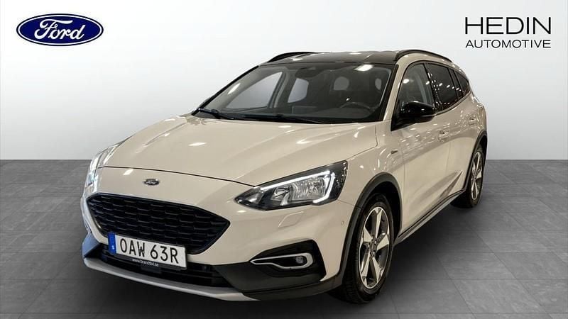Vit (white) Begagnad 2019 Ford Focus Active Kombi | 145 000 kr (Marknadspris) - Bild 1/4