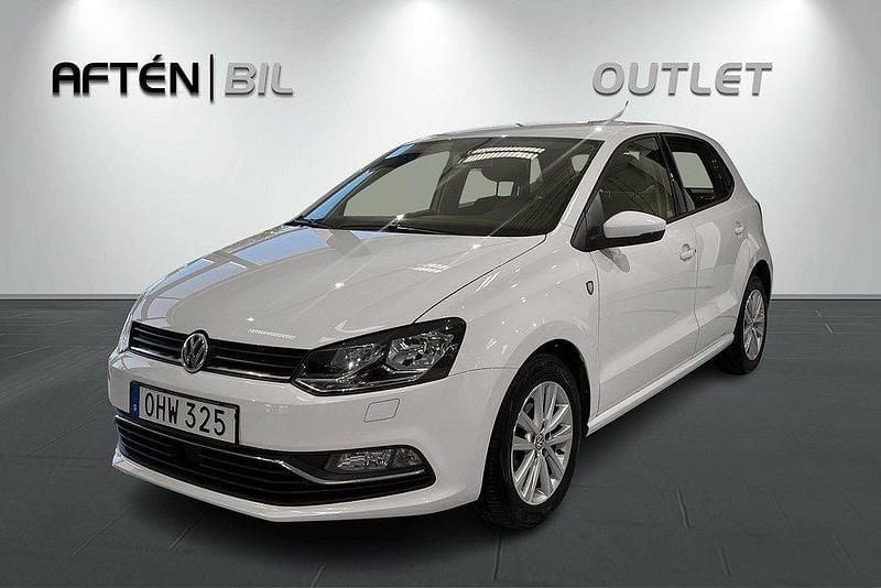 Vit Begagnad 2016 VW Polo Halvkombi | 142 900 kr (Marknadspris) - Bild 1/3