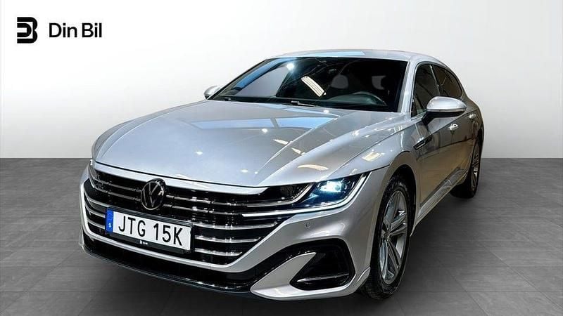 Silver Begagnad 2023 VW Arteon R-line Kombi | 339 500 kr (Marknadspris) - Bild 1/4
