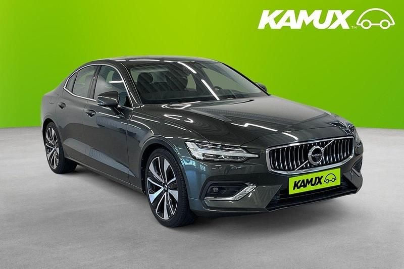 Grå Begagnad 2020 Volvo S60 R-Design Sedan | 339 800 kr (Marknadspris) - Bild 1/4