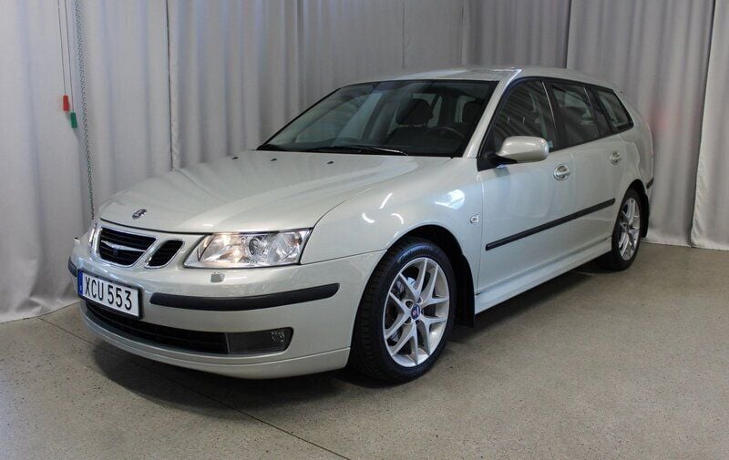 Ljusgul Begagnad 2005 Saab 9-3 Kombi | 119 900 kr - Bild 1/4