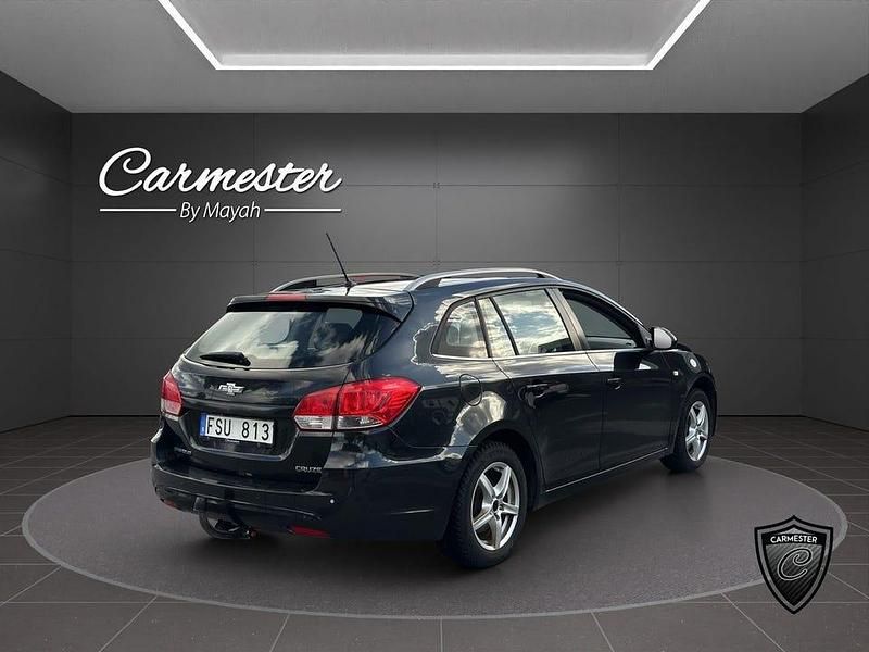 Begagnad Chevrolet Cruze 131 HK (96 kW) 2013 Svart Kombi