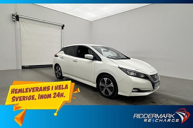 Vit Begagnad 2021 Nissan Leaf 360º Halvkombi | 164 800 kr (Marknadspris) - Bild 1/3