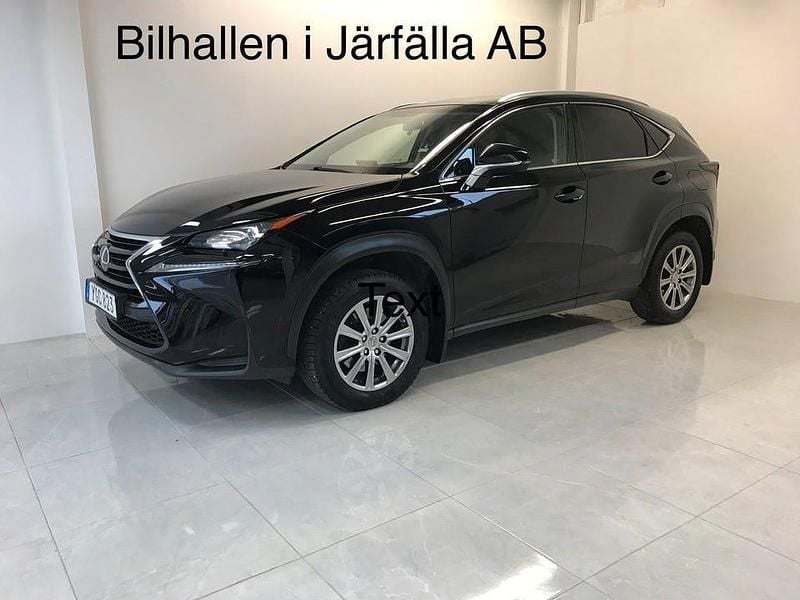 Begagnad Lexus NX300h 198 HK (145 kW) 2016 Svart SUV