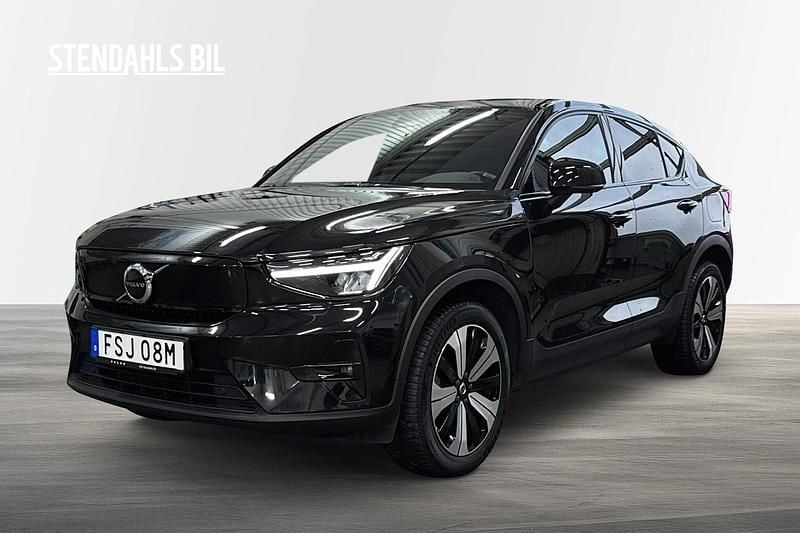 Begagnad Volvo C40 299 kW (407 HK) 2023 Svart SUV