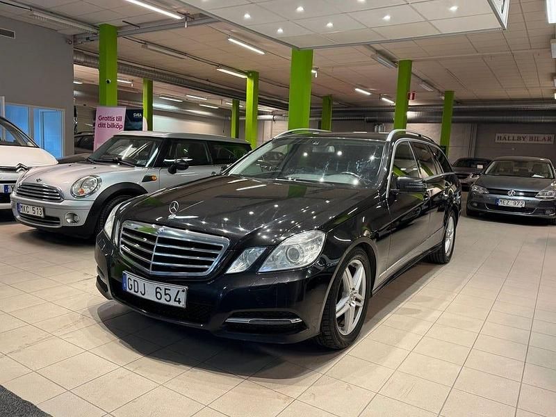Begagnad Mercedes E300 Avantgarde 232 HK (170 kW) 2013 Svart Kombi