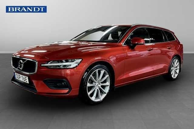 Röd Begagnad 2020 Volvo V60 Momentum Kombi | 279 900 kr (Marknadspris) - Bild 1/4