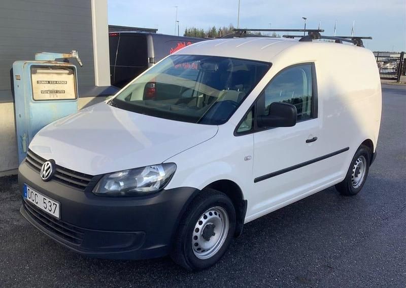 Vit Begagnad 2014 VW Caddy Minibuss | 79 000 kr (Marknadspris) - Bild 1/4