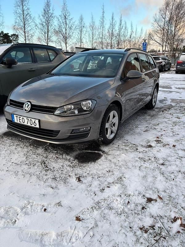 Begagnad 2014 VW Golf VII Kombi | 80 000 kr (Bra pris) - Bild 1/4