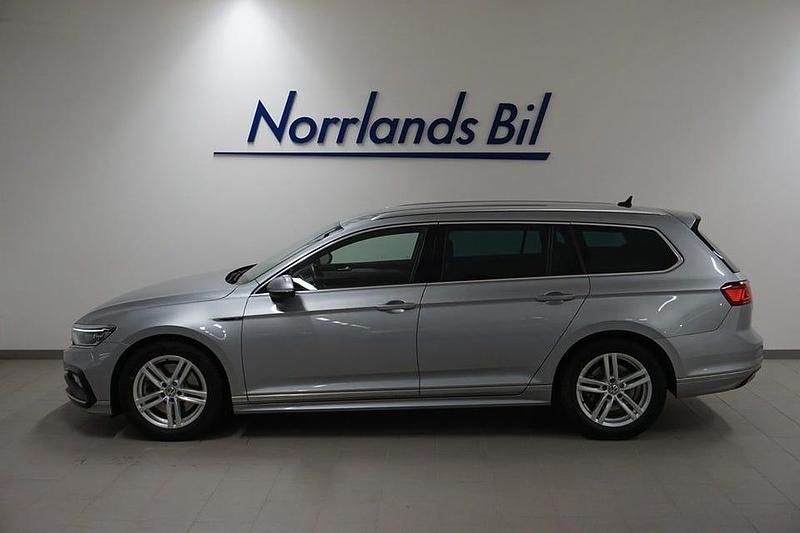Begagnad VW Passat GTS 239 HK (175 kW) 2020 Pyrit silver metalli