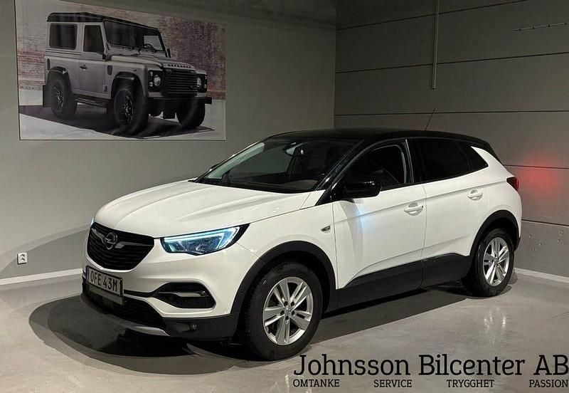 Begagnad Opel Grandland X Design Edition 131 HK (96 kW) 2020 Vit SUV
