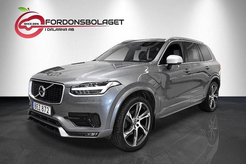 Grå Begagnad 2017 Volvo XC90 R-Design SUV | 479 000 kr (Marknadspris) - Bild 1/4