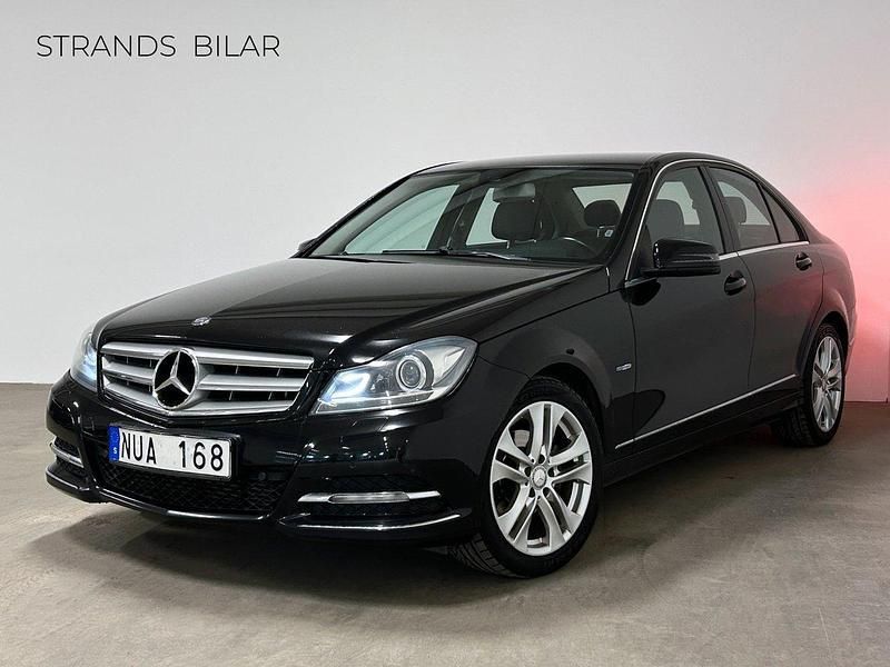 Svart Begagnad 2011 Mercedes C180 Avantgarde Sedan | 139 000 kr (Dyr) - Bild 1/4