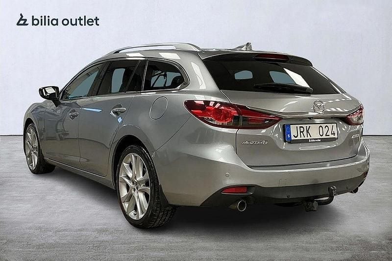Begagnad Mazda 6 Optimum 175 HK (128 kW) 2013 Grå Kombi