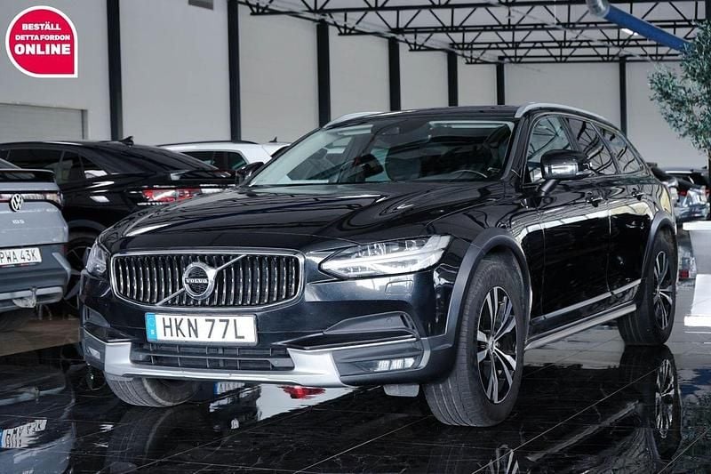 Svart Begagnad 2019 Volvo V90 CC Momentum Kombi | 249 500 kr (Marknadspris) - Bild 1/4