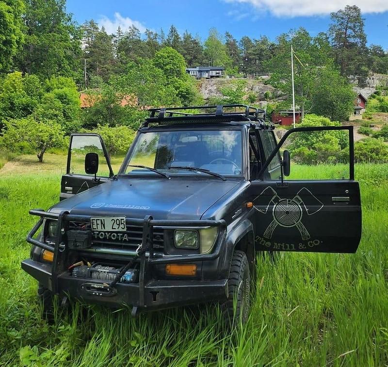 Begagnad 1992 Toyota Land Cruiser SUV | 170 000 kr - Bild 1/4