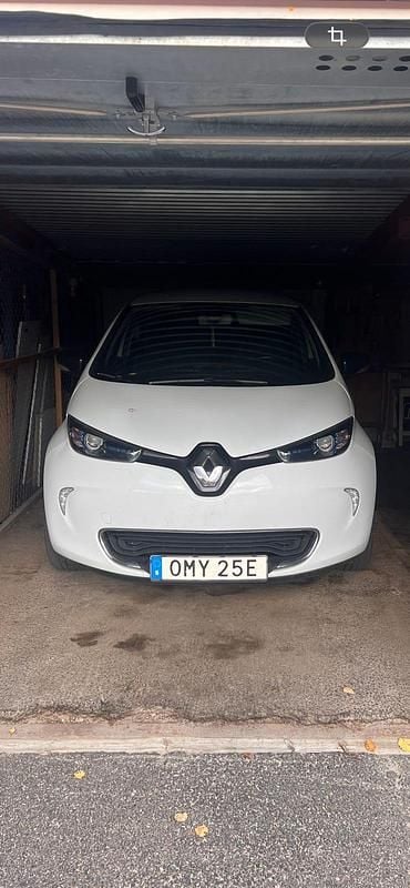 Begagnad Renault Zoe 80 kW (109 HK) 2019 Halvkombi