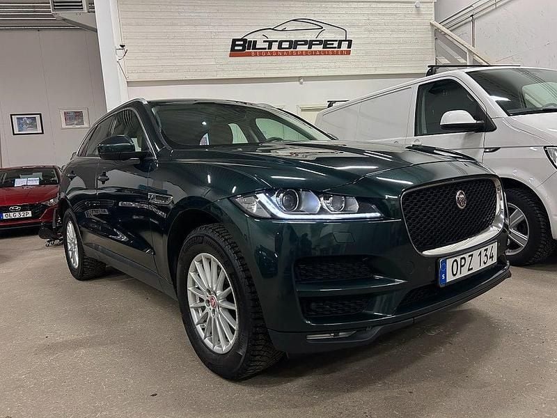 Grön Begagnad 2017 Jaguar F-Pace SUV | 189 000 kr (Lite dyr) - Bild 1/4