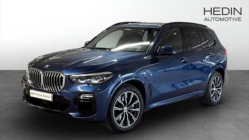 Begagnad BMW X5 Shadowline 2021 Blå SUV