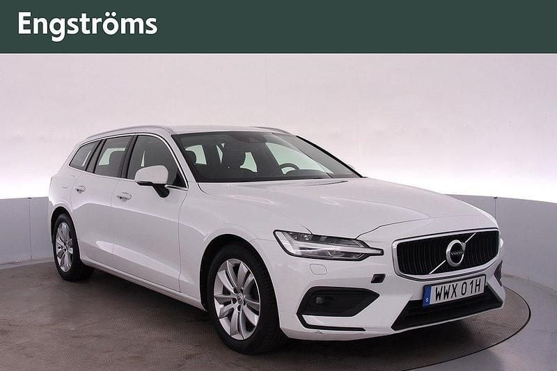 Vit Begagnad 2019 Volvo V60 Kombi | 239 000 kr (Lite dyr) - Bild 1/4
