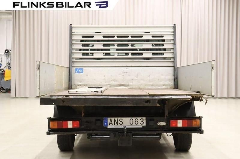 Begagnad Ford Transit 116 HK (85 kW) 2011 Vit Van