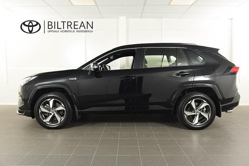 Begagnad Toyota RAV4 Hybrid Active 306 HK (225 kW) 2023 Svart (svart metallic ) SUV