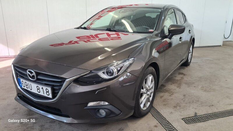 Brun Begagnad 2013 Mazda 3 Inclusive Halvkombi | 119 900 kr (Dyr) - Bild 1/4