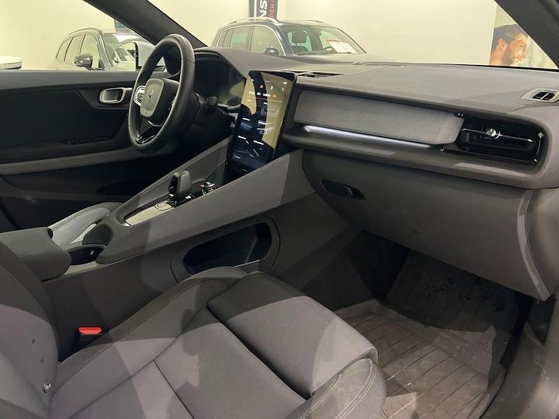 Begagnad Polestar 2 Pilot 219 kW (299 HK) 2023 Vit Halvkombi