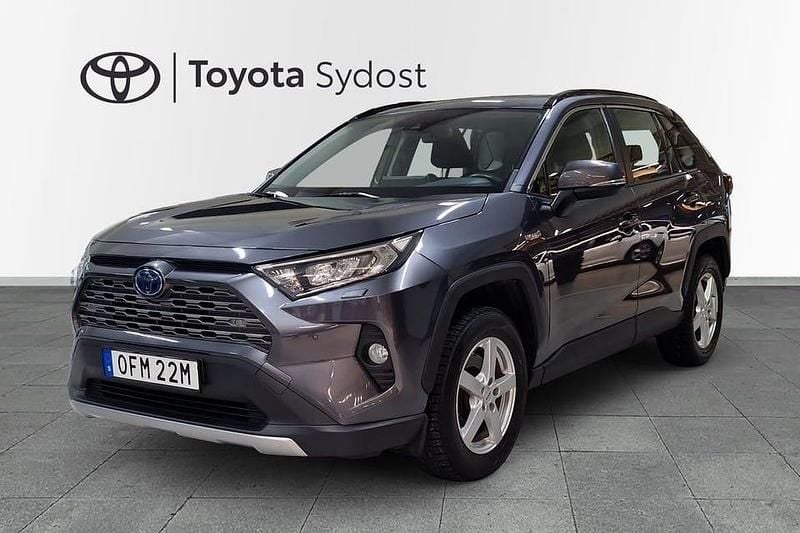 Grå Begagnad 2020 Toyota RAV4 Hybrid Active SUV | 289 000 kr (Bra pris) - Bild 1/3
