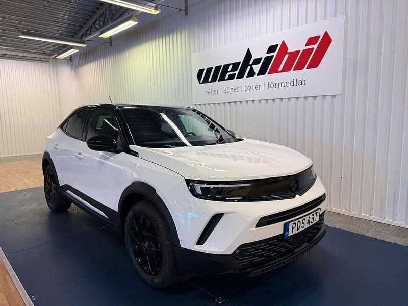 Vit Begagnad 2021 Opel Mokka GS Line SUV | 189 500 kr (Marknadspris) - Bild 1/4