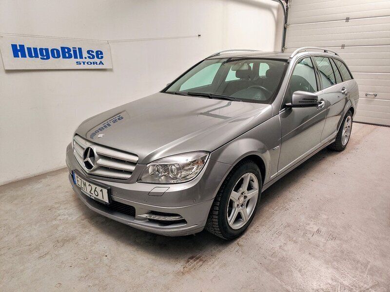 Silver Begagnad 2010 Mercedes C180 Avantgarde Kombi | 99 500 kr (Lite dyr) - Bild 1/4