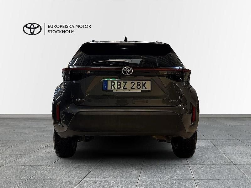 Begagnad Toyota Yaris 2025 Grå Halvkombi