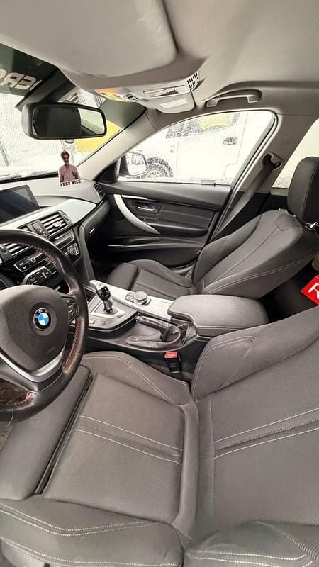 Begagnad BMW 320 190 HK (139 kW) 2017 Kombi