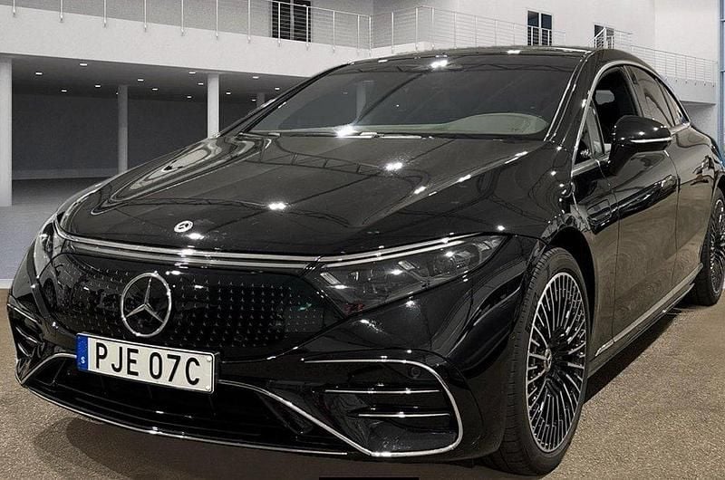 Svart ( obsidiansvart metallic ) Begagnad 2024 Mercedes EQS450+ AMG Halvkombi | 945 000 kr (Marknadspris) - Bild 1/4