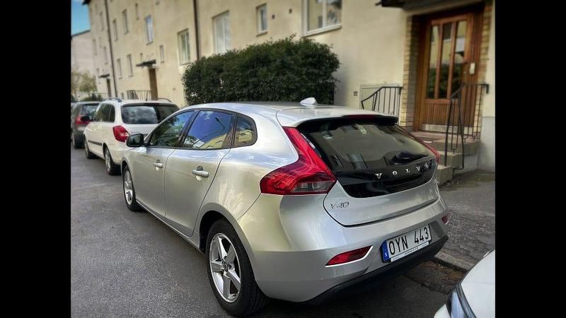 Begagnad Volvo V40 115 HK (84 kW) 2014