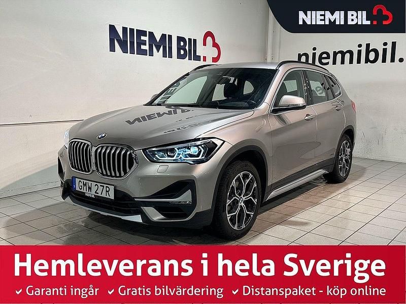 Silver Begagnad 2021 BMW X1 xLine SUV | 369 900 kr (Lite dyr) - Bild 1/3