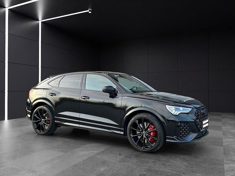 Begagnad Audi RS Q3 Black Edition 400 HK (294 kW) 2021 Svart SUV