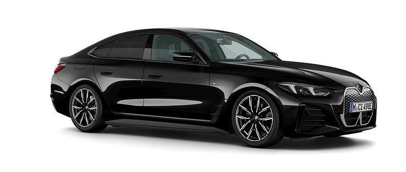 Svart Ny 2025 BMW i4 M Sport Sedan | 689 900 kr (Marknadspris) - Bild 1/2