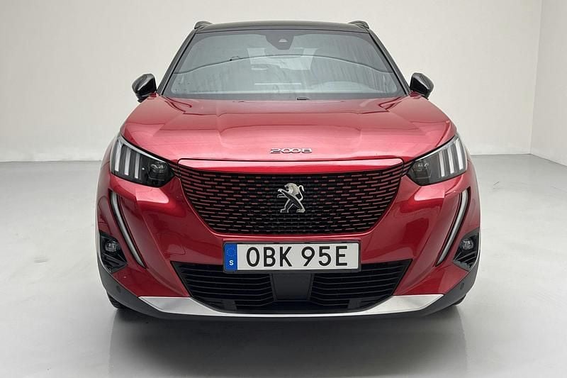 Begagnad Peugeot e-2008 GT 100 kW (136 HK) 2022 Röd SUV