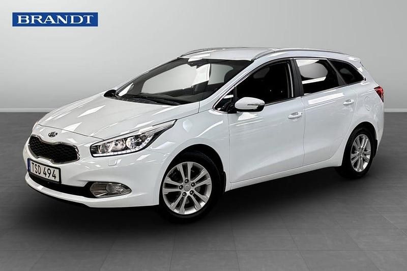 Vit Begagnad 2015 Kia Ceed Sportswagon Kombi | 99 900 kr (Marknadspris) - Bild 1/4