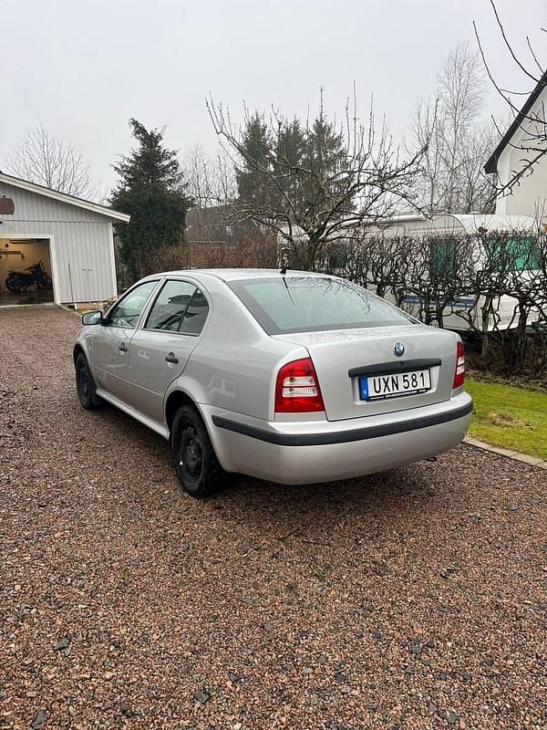 Begagnad Skoda Octavia Tour 102 HK (75 kW) 2004
