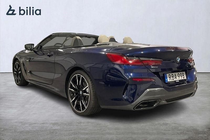 Begagnad BMW M850 M Performance 530 HK (389 kW) 2024 Blå Sportkupé