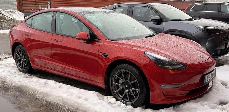 Begagnad Tesla Model 3 Long Range AWD 323 kW (440 HK) 2023 Sedan