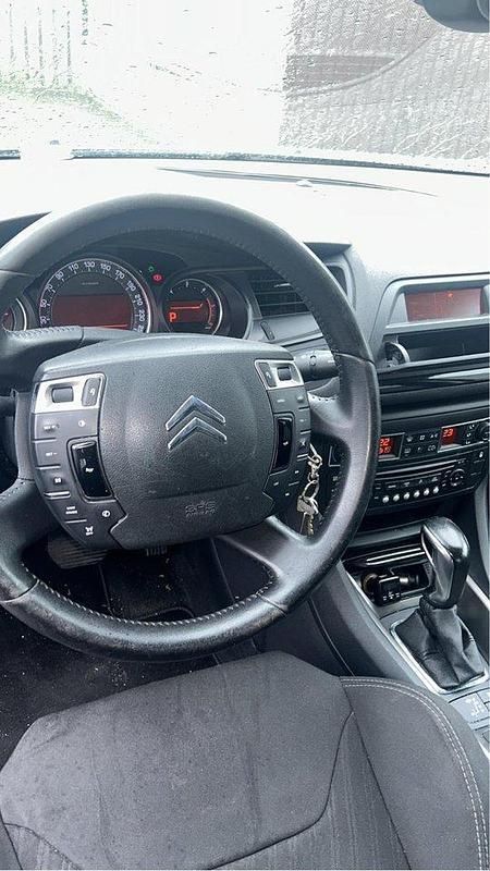 Blå Begagnad 2009 Citroën C5 Sedan | 30 000 kr (Bra pris) - Bild 1/4